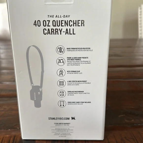 Stanley all day 40 oz quencher carry-all cross body cup holder - Picture 2 of 7